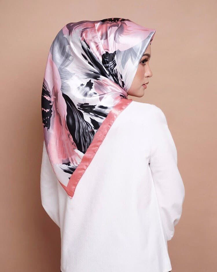 Big Square Scarf Fashion Simulation Silk Scarf Female