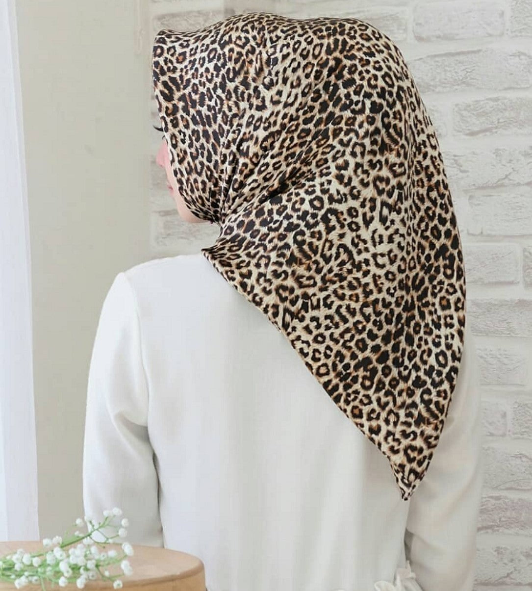 Big Square Scarf Fashion Simulation Silk Scarf Female