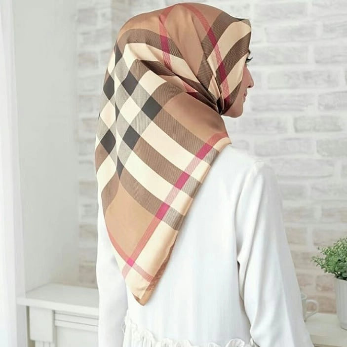 Big Square Scarf Fashion Simulation Silk Scarf Female